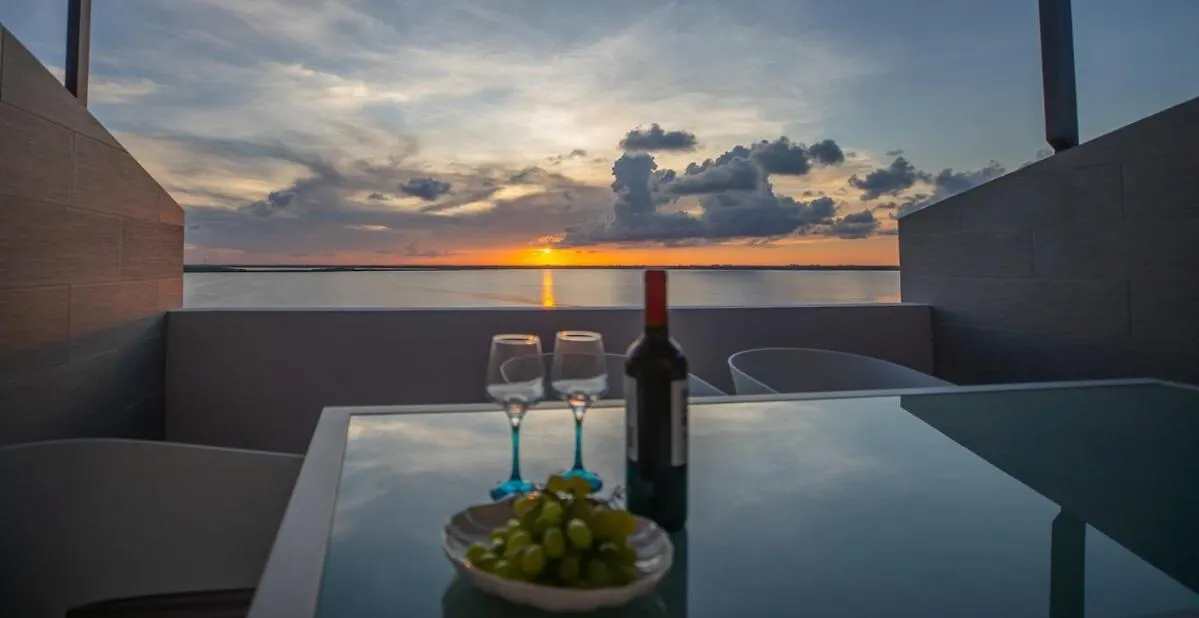 Penthouse Ocean & Lagoon Views, New Listing Cancun Apartment
