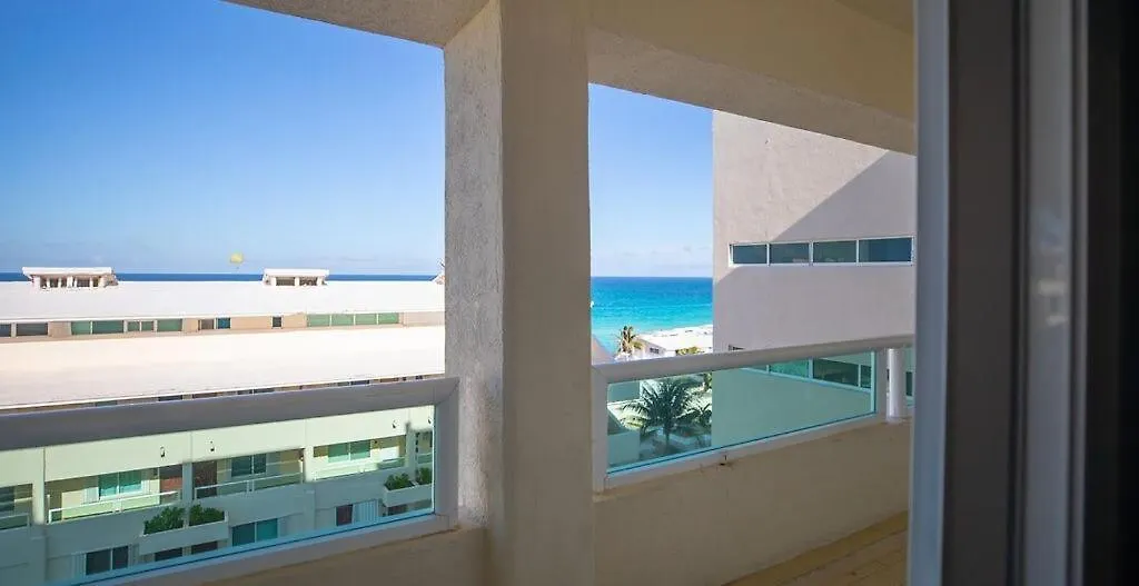 Penthouse Ocean & Lagoon Views, New Listing Cancun