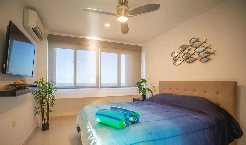 Penthouse Ocean & Lagoon Views, New Listing Cancun 0*,