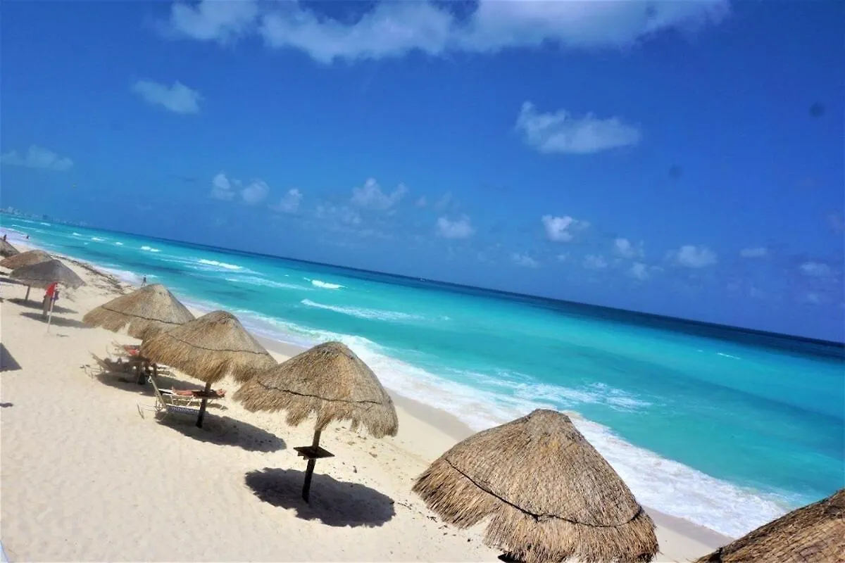Penthouse Ocean & Lagoon Views, New Listing Cancun